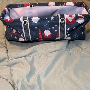 Thirty-One Navy Gnome Print Tote